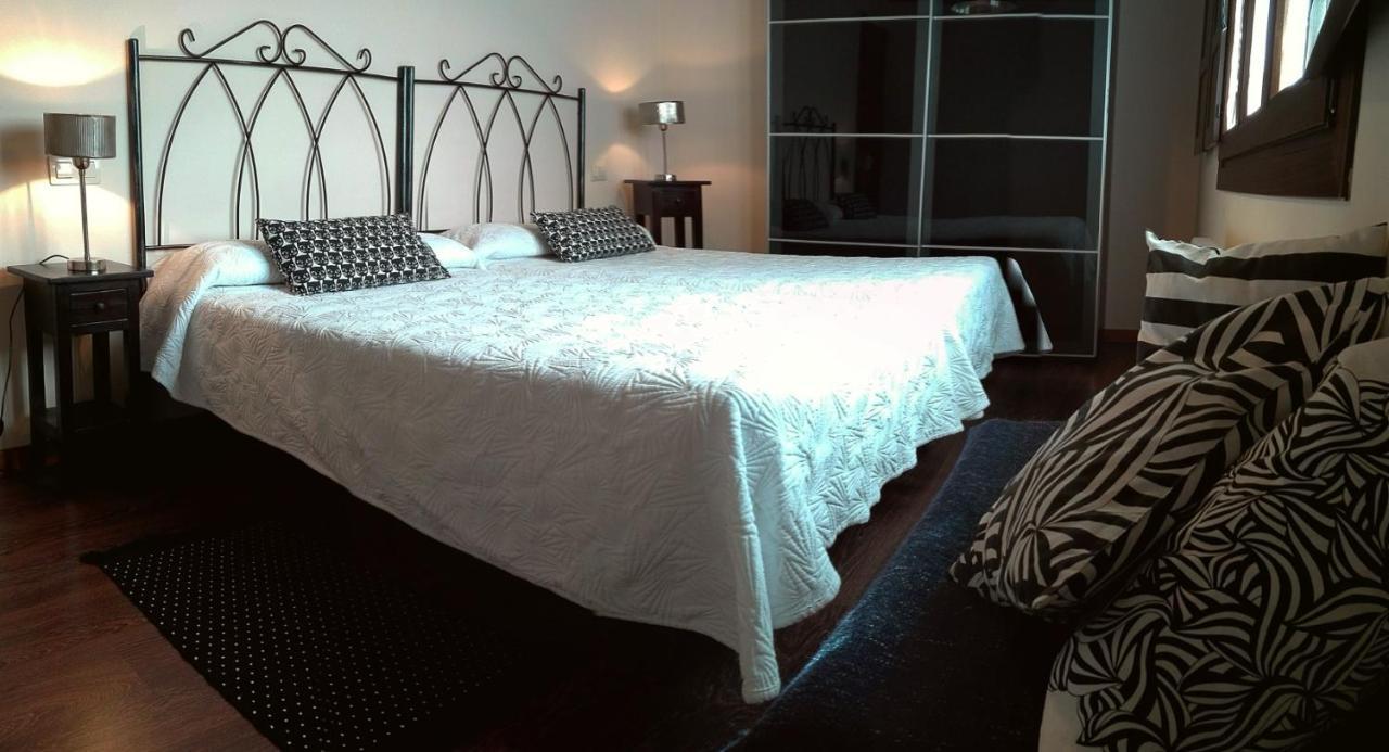 Apartamentos Rurales Casanova Tapia De Casariego Zewnętrze zdjęcie